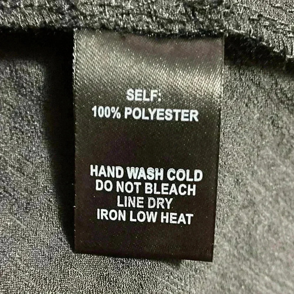 Lulus Day Out Black Off-the Shoulder Shift Dress S Whimsigoth Dark Fairycore NWT - Picture 8 of 8